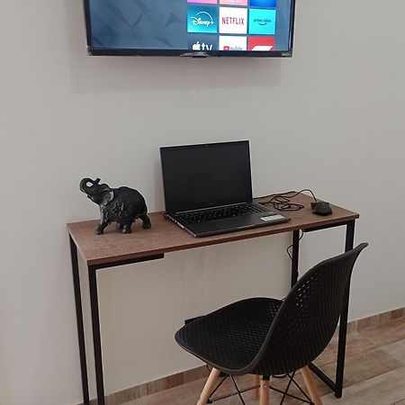Quadra Praia 70 M Do Mar 桑托斯 外观 照片