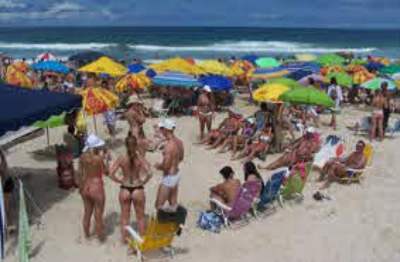 Quadra Praia 70 M Do Mar 桑托斯 外观 照片